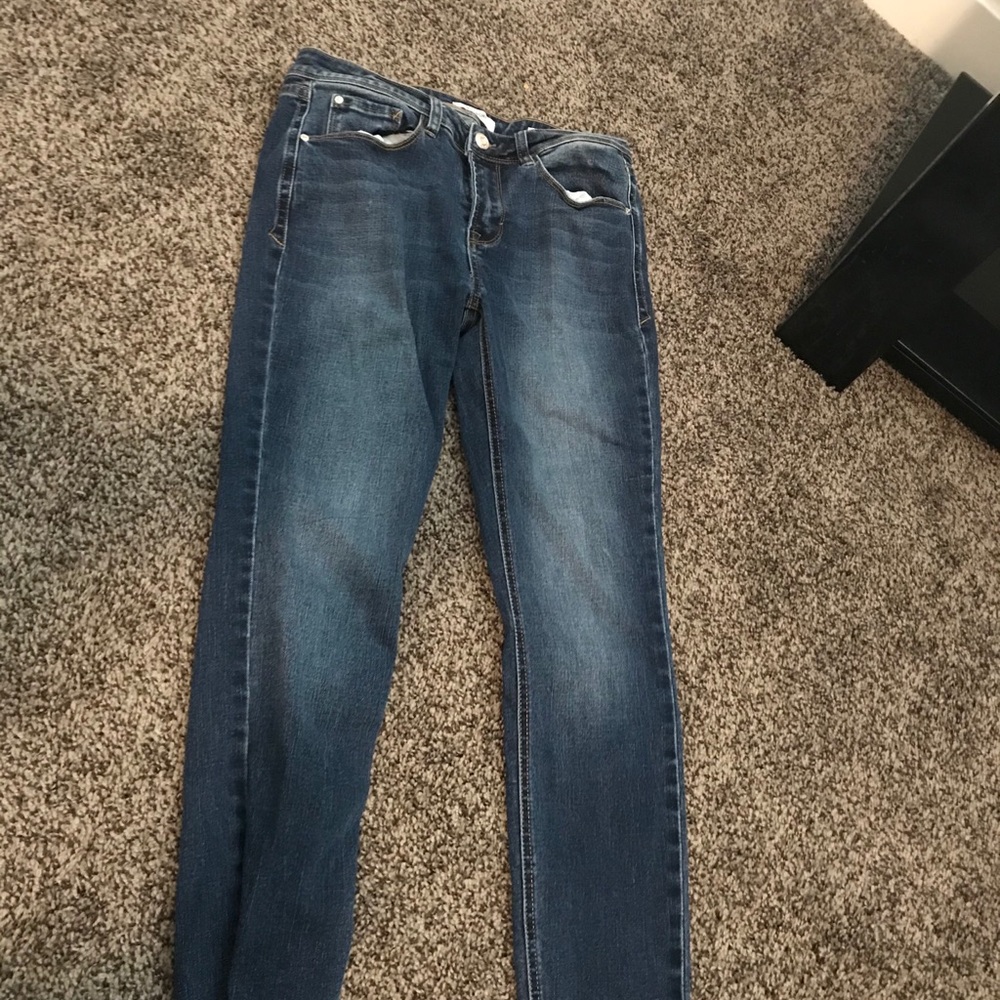 jeans
